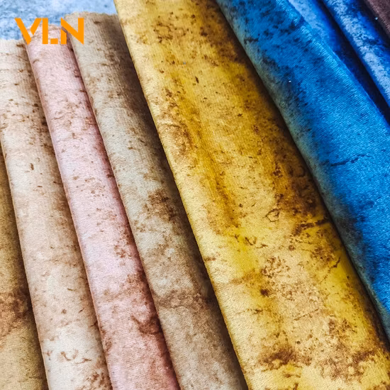 홈 텍스타일 100% 폴리에스터 홀랜드 Velevt 매트 인쇄 및 호일로 염색 완료 Terciopelo 실내 장식품 가구 직물 0216